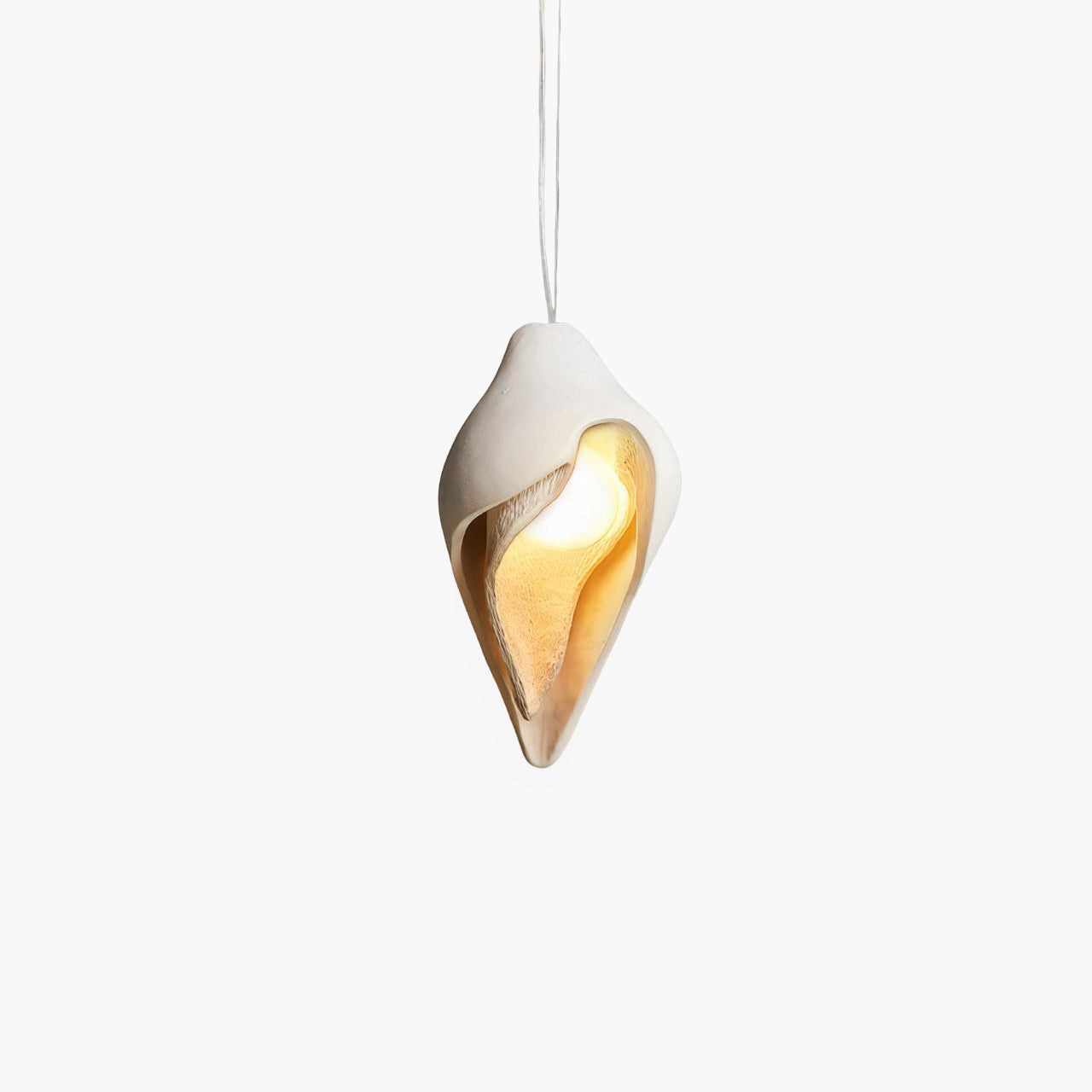 Modern Conch Resin Pendant Light Artistic Shell Shaped Hanging Ceiling Lamp for Interior Decor