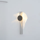 Modern Creative Light and Shadow LED Wall Sconce for Artistic Interior Lighting