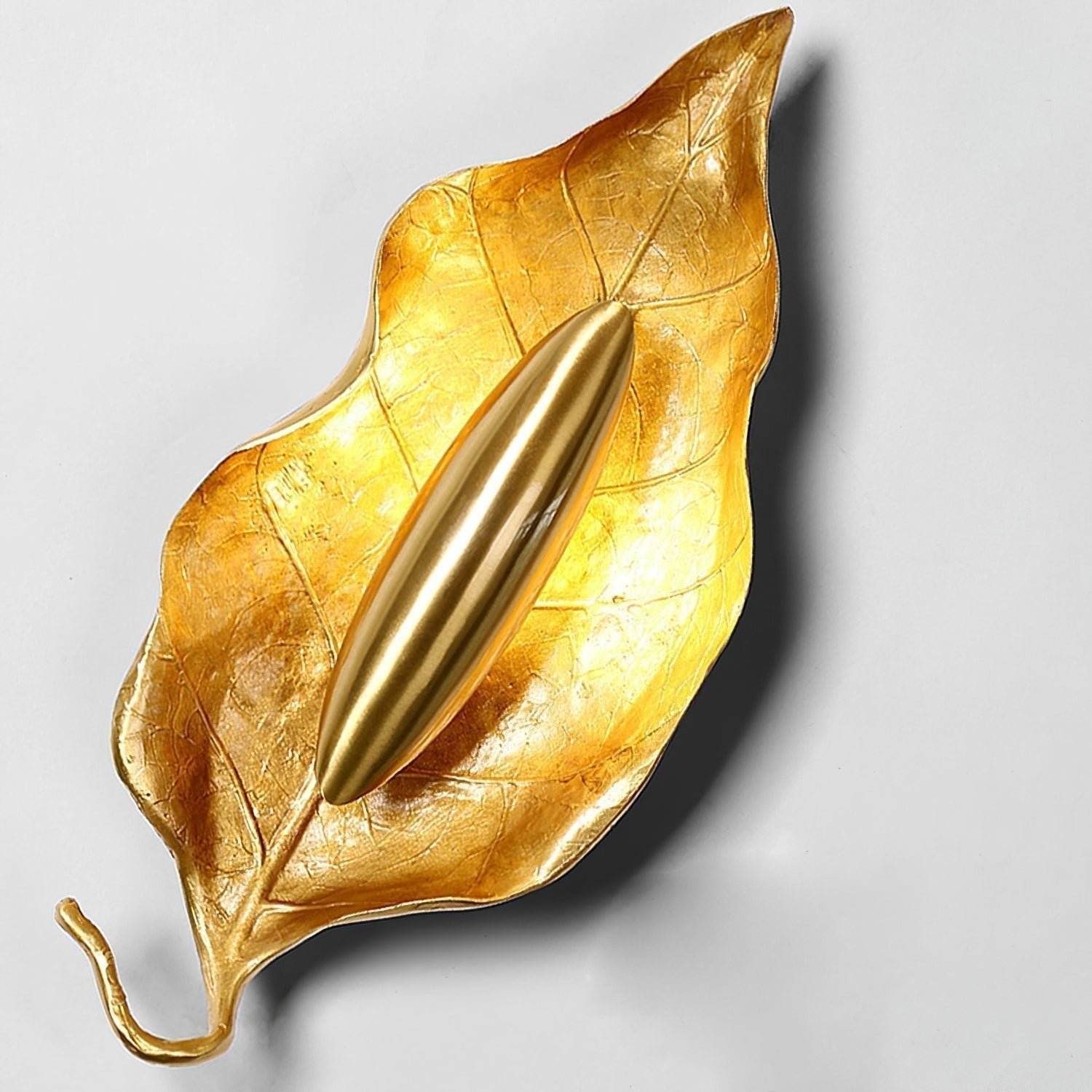 Modern Crumpled Leaf Brass Wall Sconce Elegant Indoor Decorative Lighting Fixture