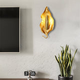 Modern Crumpled Leaf Brass Wall Sconce Elegant Indoor Decorative Lighting Fixture