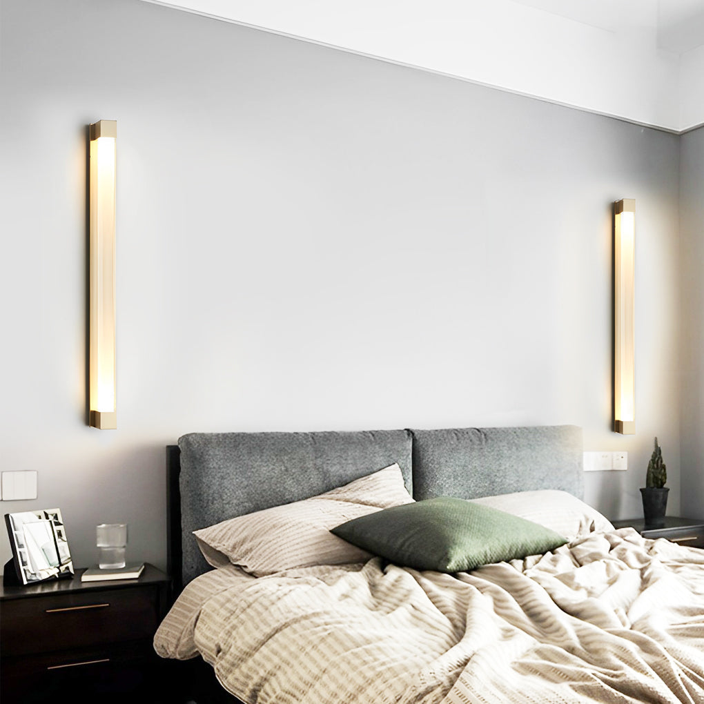 Modern Crystal Strip LED Wall Sconce Postmodern Luxury Bubble Glass Indoor Light Fixture