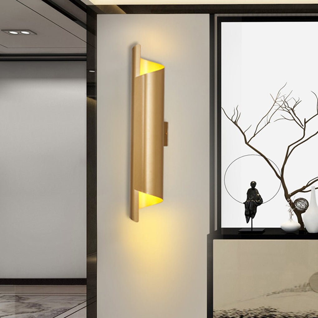 Modern Curved LED Metal Wall Sconce Nordic Black and Gold Iron Lighting for Bedroom and Living Room
