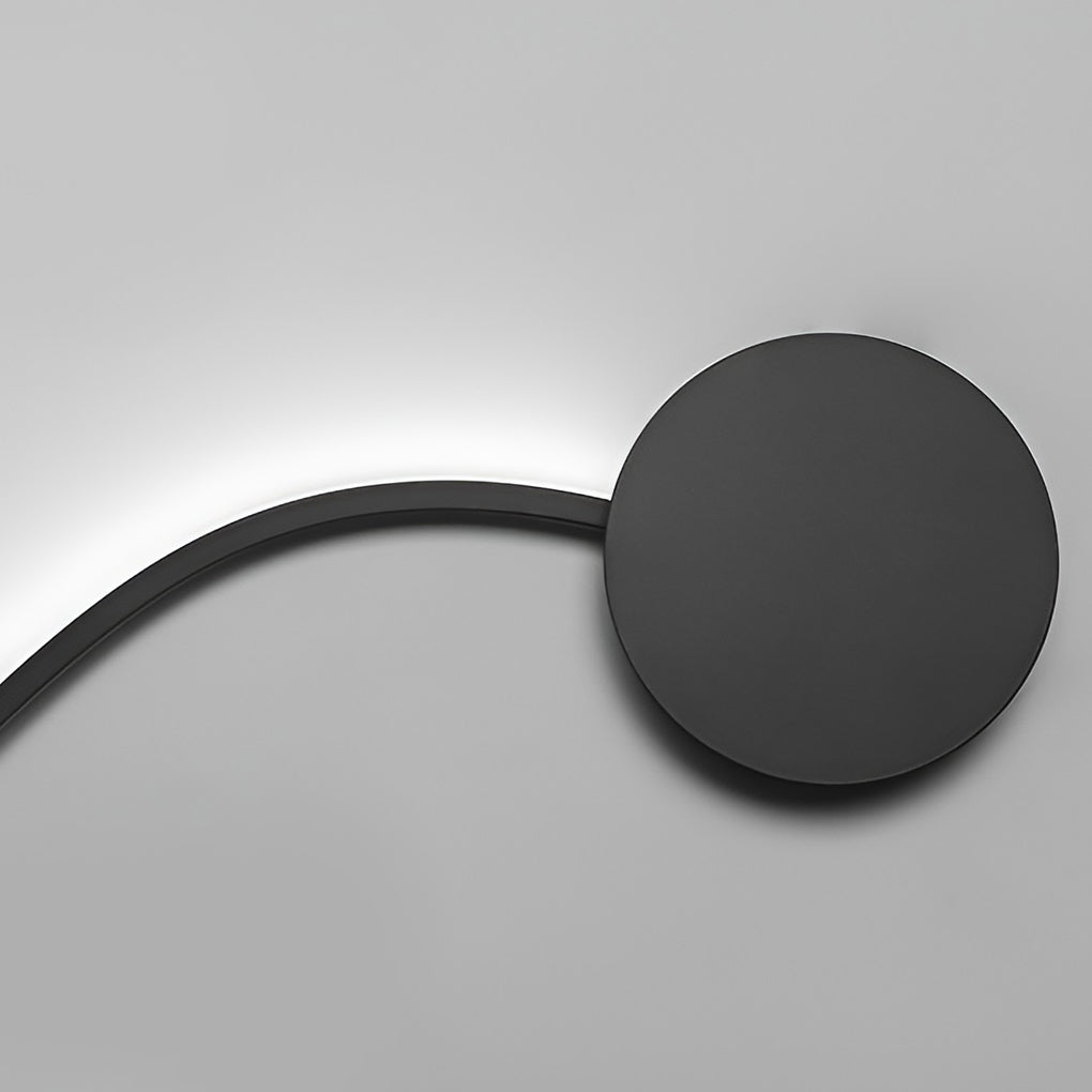 Modern Curved Linear LED Wall Sconce Black Metal Long Strip Decorative Wall Lamp