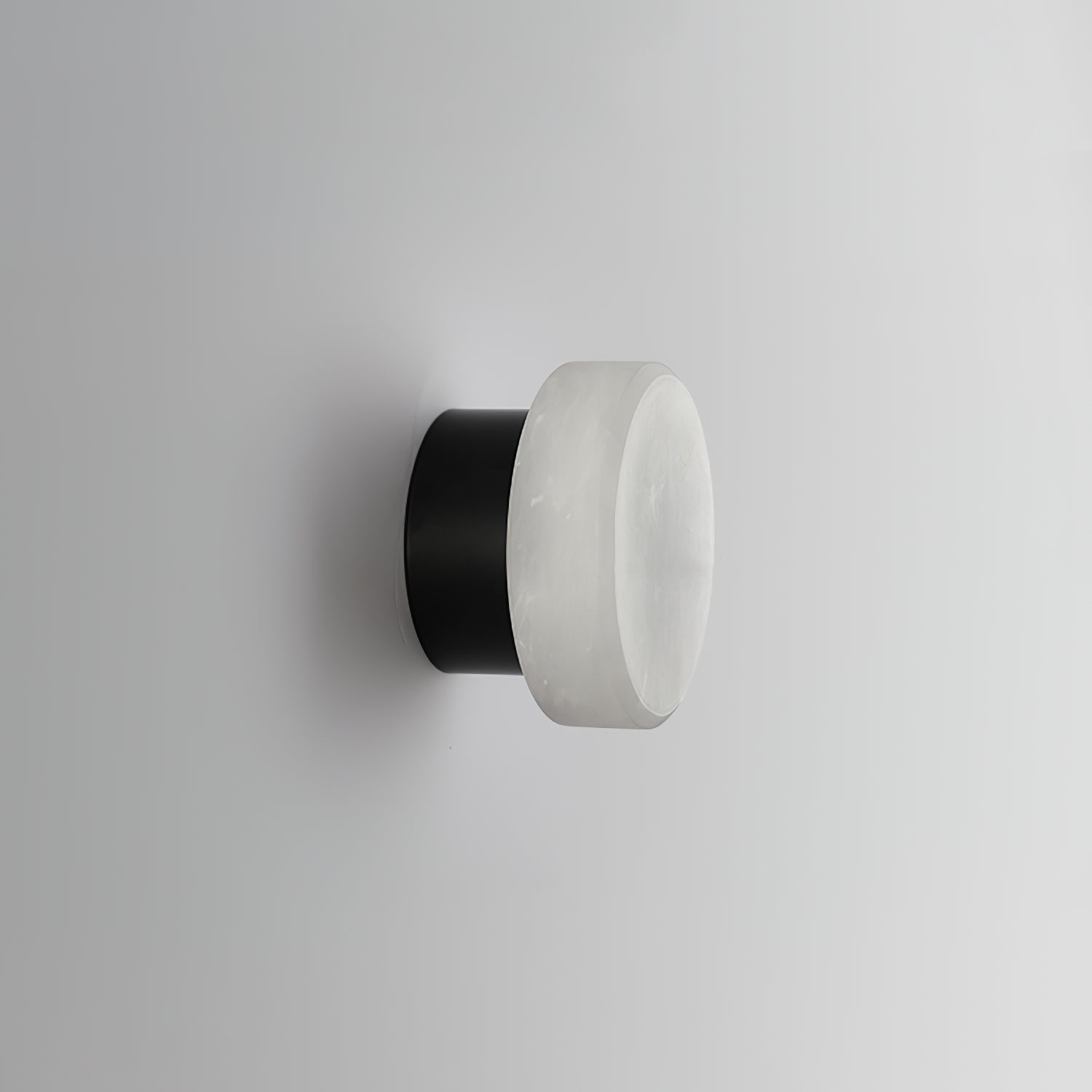 Modern Cylindrical Alabaster Wall Sconce LED Stone Wall Light Fixture for Indoor Decor