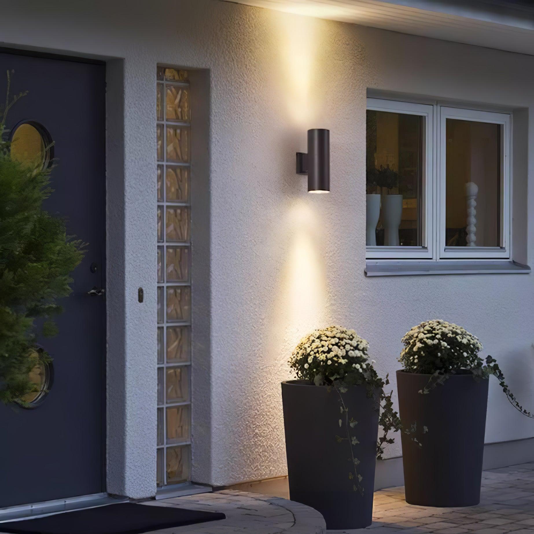 Modern Cylindrical Outdoor LED Wall Sconce Waterproof Aluminum Exterior Light for Porch and Garden