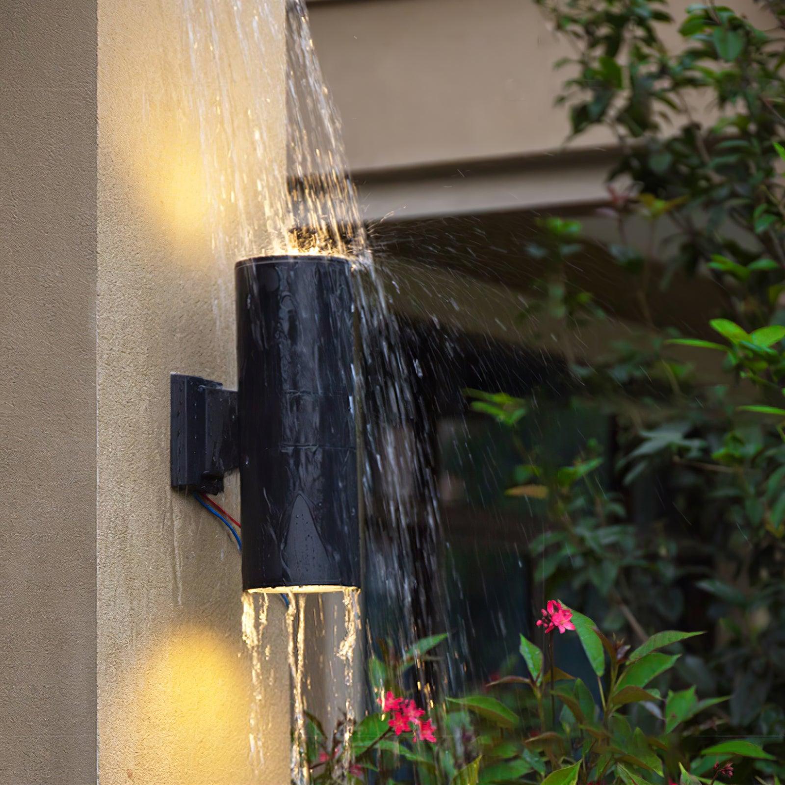 Modern Cylindrical Outdoor LED Wall Sconce Waterproof Aluminum Exterior Light for Porch and Garden