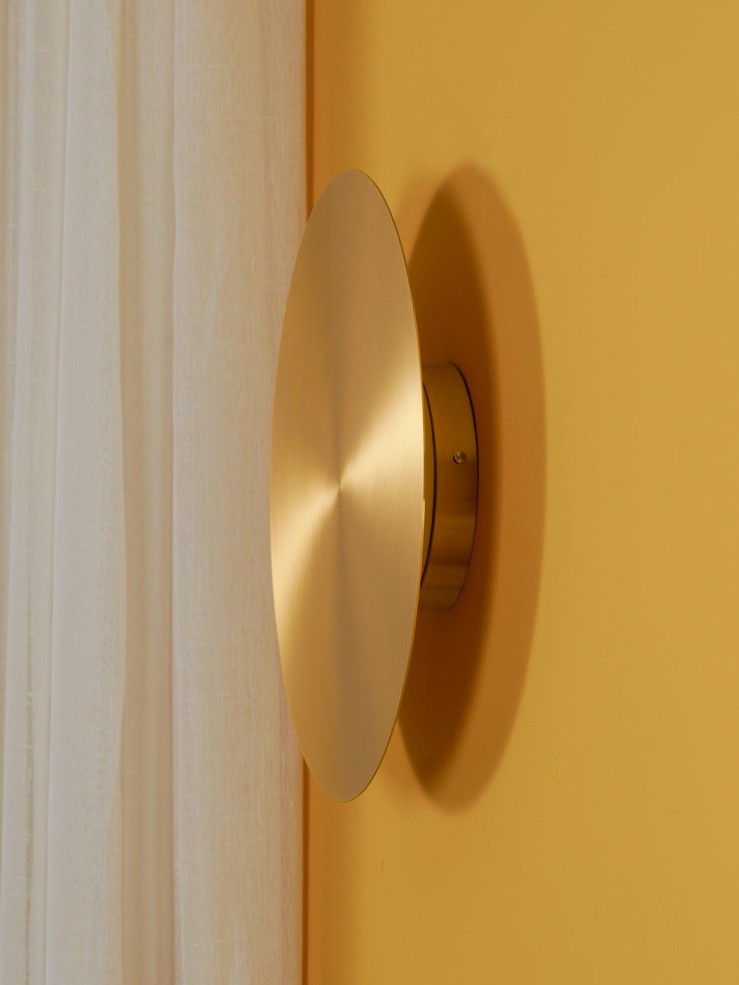Modern Disk LED Wall Sconce Minimalist Gossa Ring Light for Living Room and Bedroom