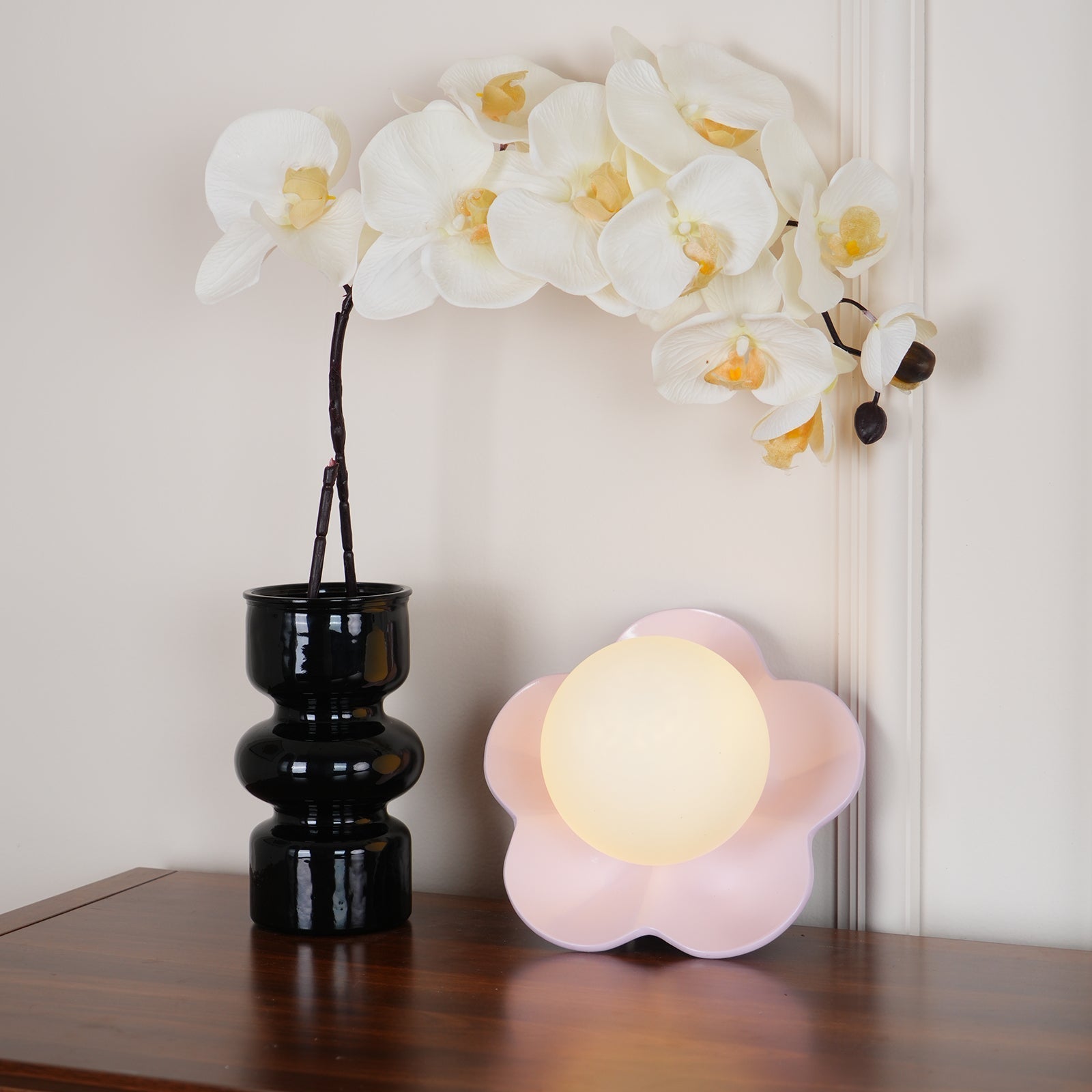 Modern Floral Resin Wall Sconce and Glass Ceiling Lamp for Indoor Lighting