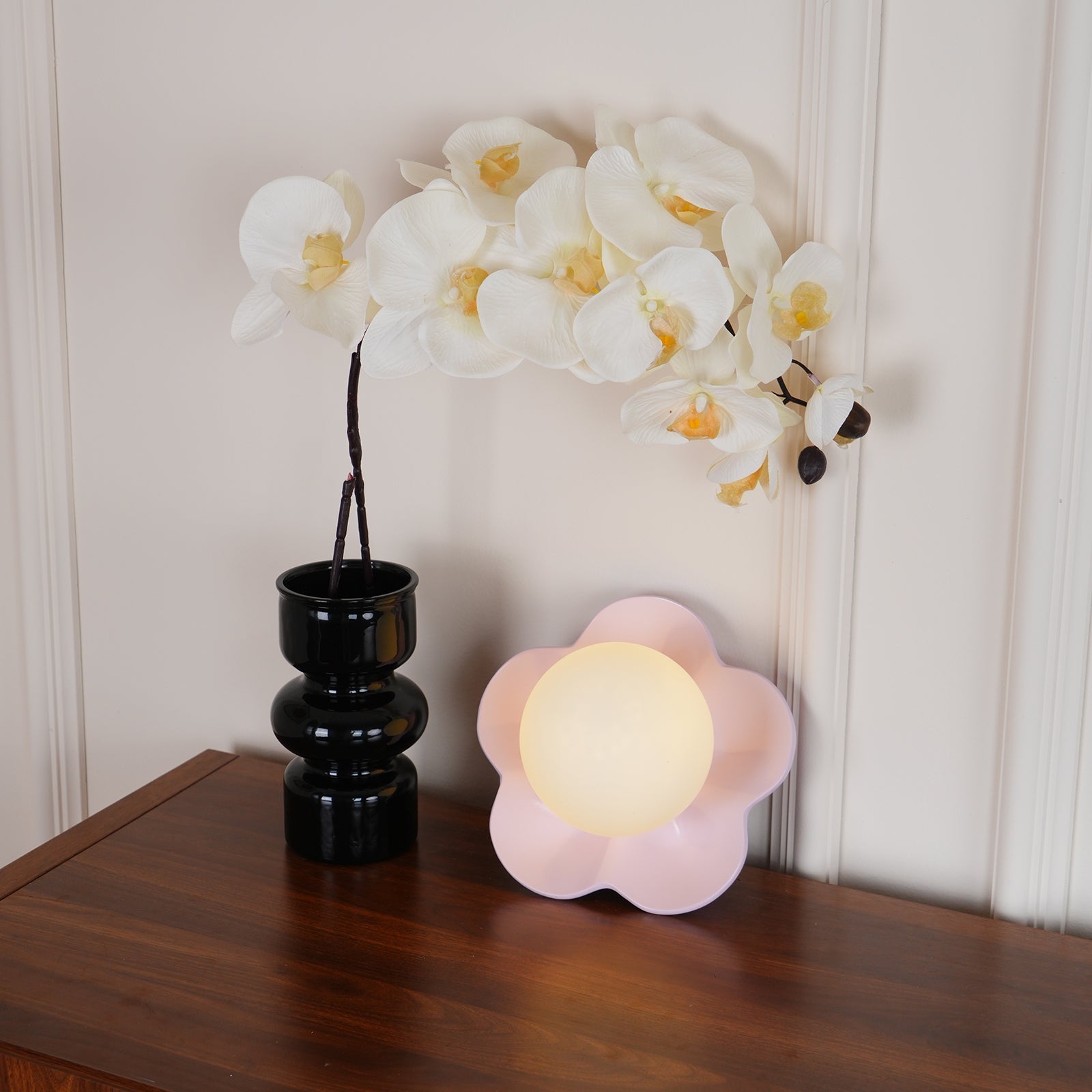 Modern Floral Resin Wall Sconce and Glass Ceiling Lamp for Indoor Lighting
