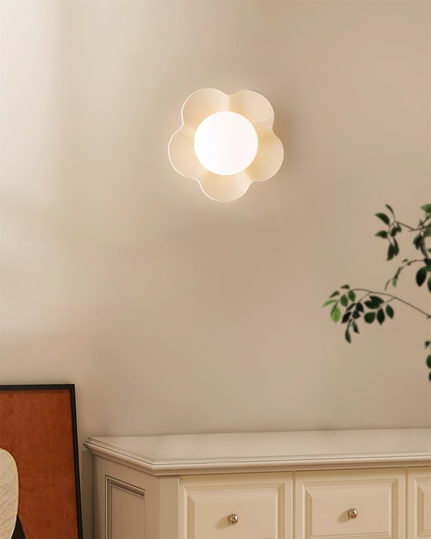 Modern Floral Resin Wall Sconce and Glass Ceiling Lamp for Indoor Lighting
