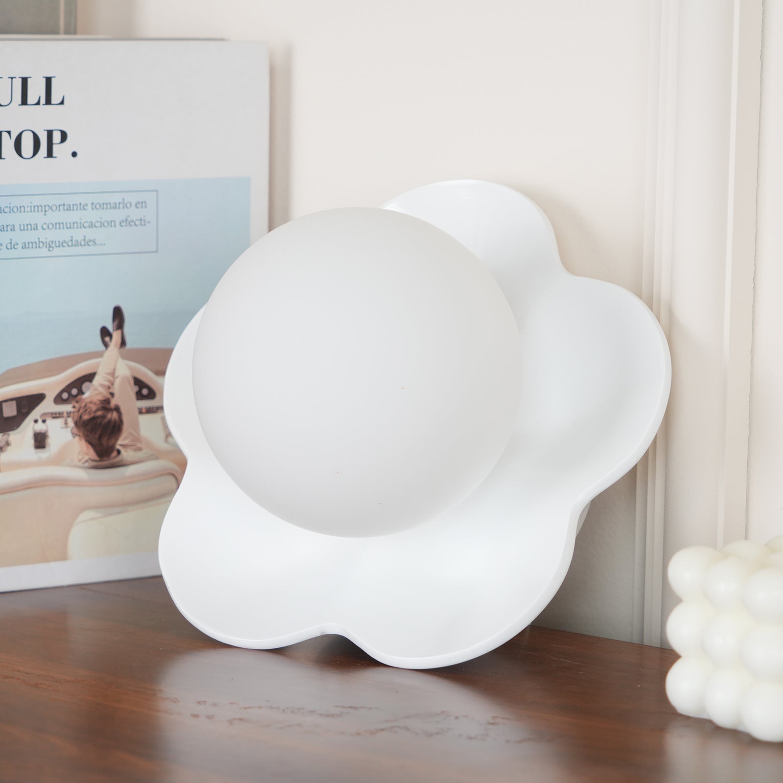 Modern Floral Resin Wall Sconce and Glass Ceiling Lamp for Indoor Lighting