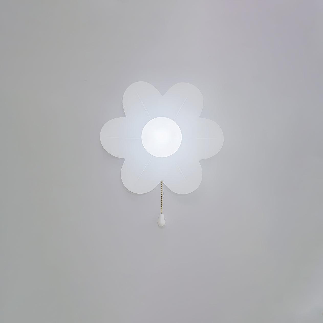 Modern Floral Resin Wall Sconce for Kids Bedroom and Nursery Lighting Decor