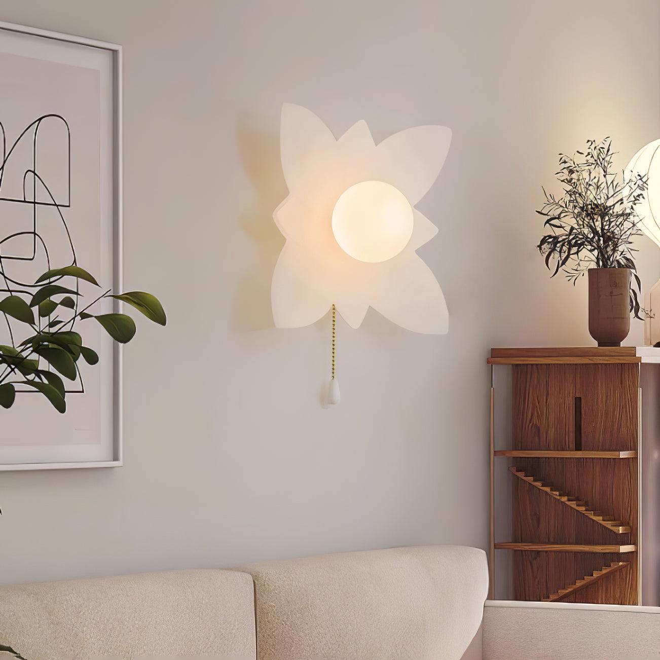 Modern Floral Resin Wall Sconce for Kids Bedroom and Nursery Lighting Decor