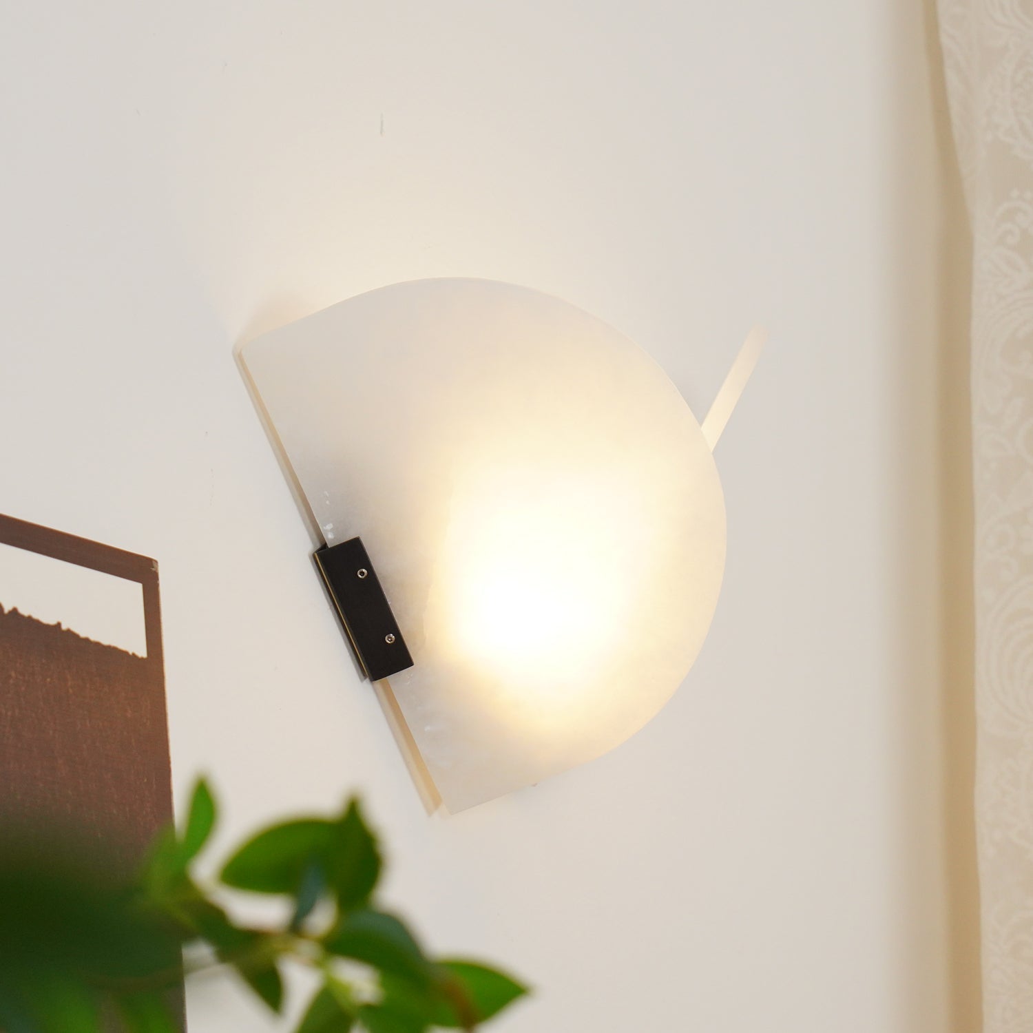 Modern Fly Gaby Alabaster Wall Sconce Set of 2 Elegant LED Indoor Lighting Fixtures