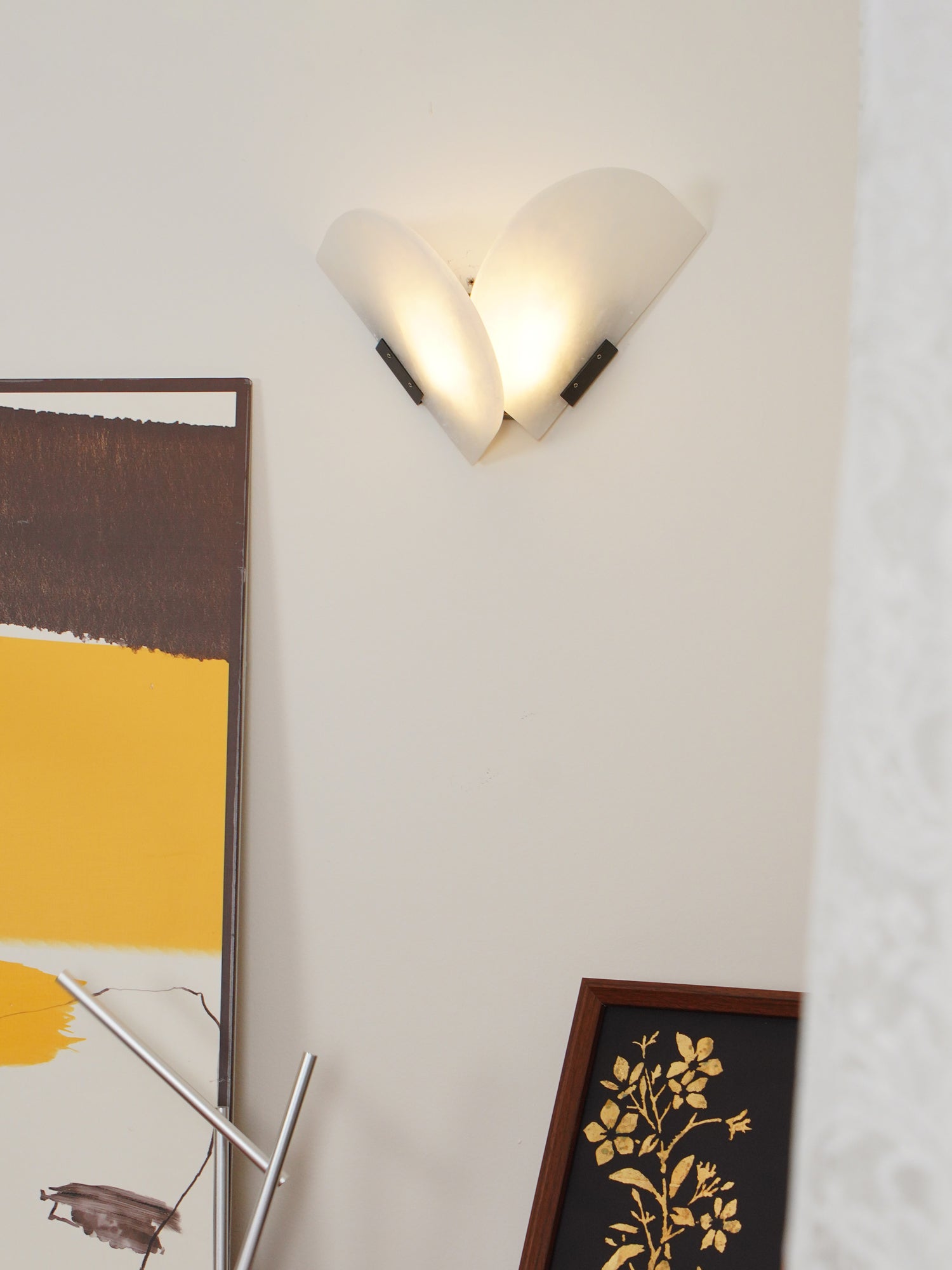 Modern Fly Gaby Alabaster Wall Sconce Set of 2 Elegant LED Indoor Lighting Fixtures