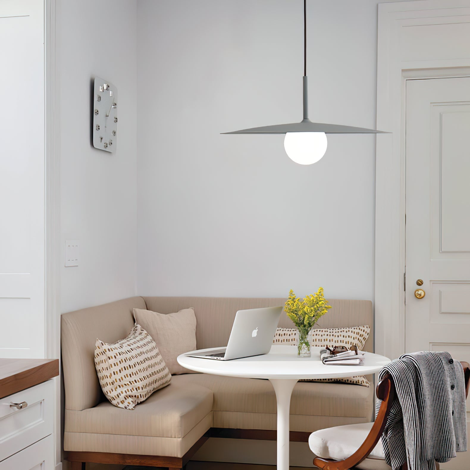 Modern Flying Saucer Glass Pendant Light LED Ceiling Hanging Fixture for Dining Room