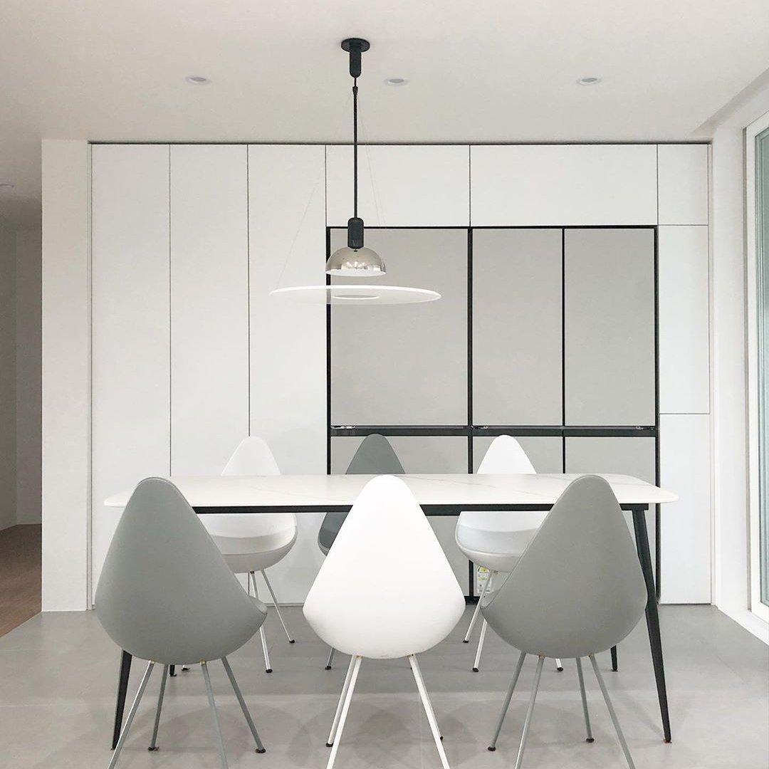 Modern Flying Saucer Pendant Light with PMMA Diffuser and Chrome Reflector