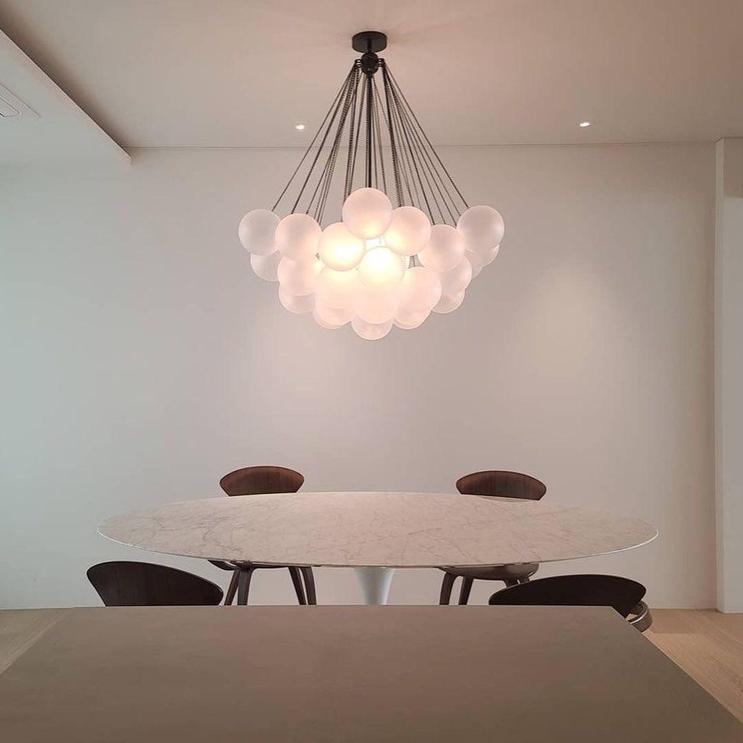 modern-frosted-glass-orb-bubble-chandelier-for-elegant-living-spaces