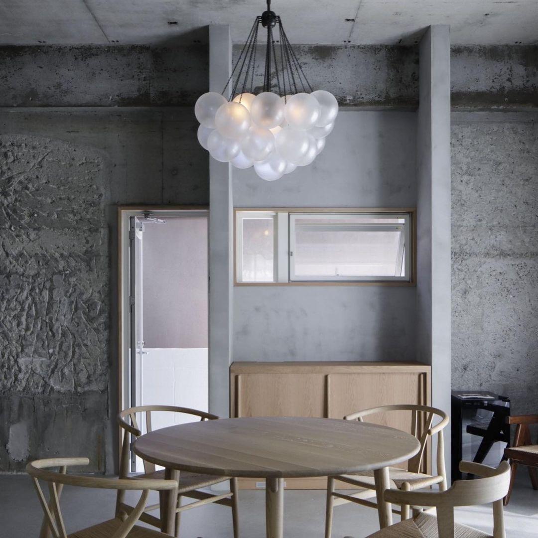 modern-frosted-glass-orb-bubble-chandelier-for-elegant-living-spaces