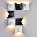 Modern Geometric LED Outdoor Wall Sconce Waterproof Aluminum Exterior Light for Porch and Yard