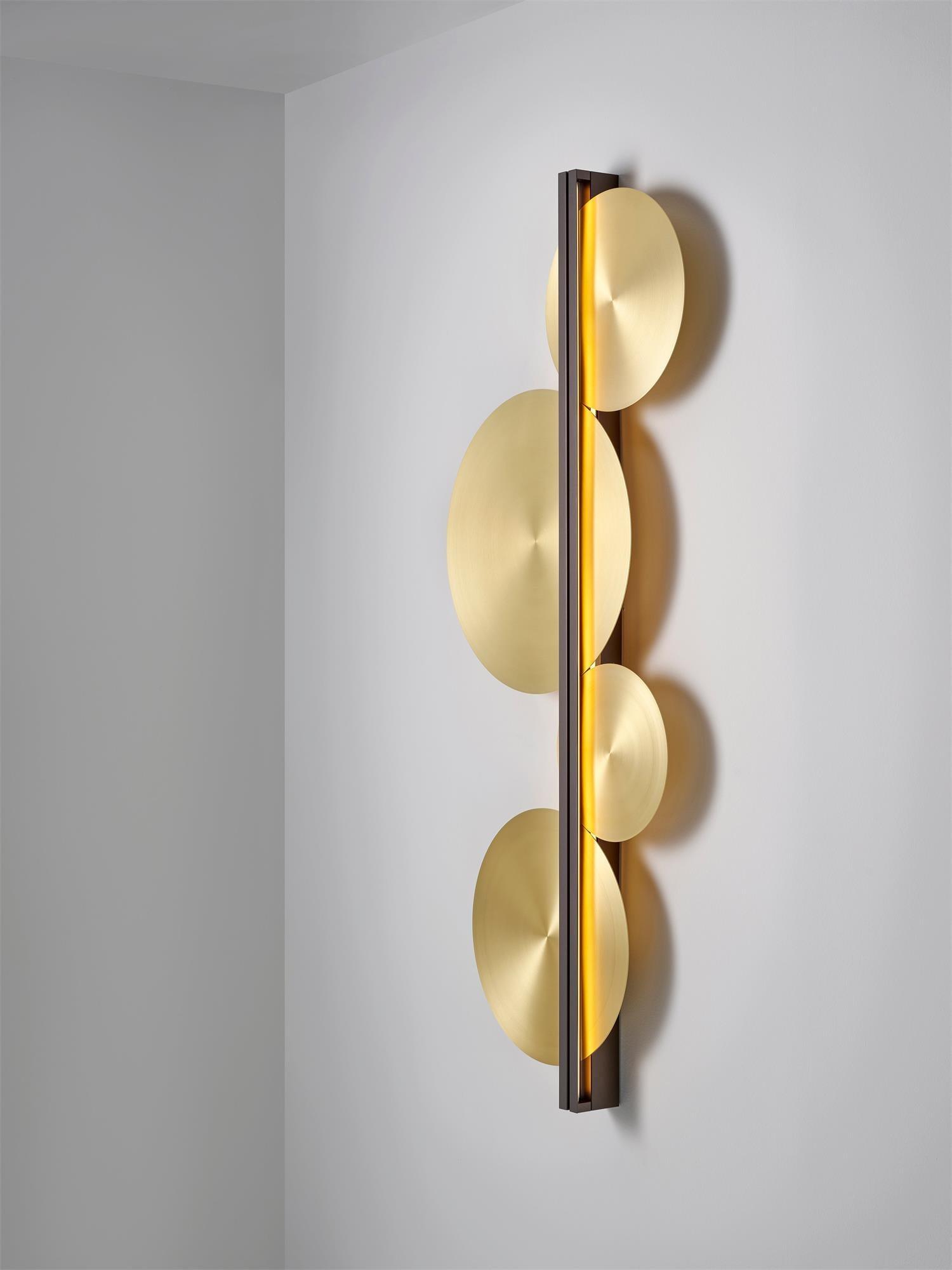 Modern Geometric LED Wall Sconce Strate Stainless Steel Bracket Lamp
