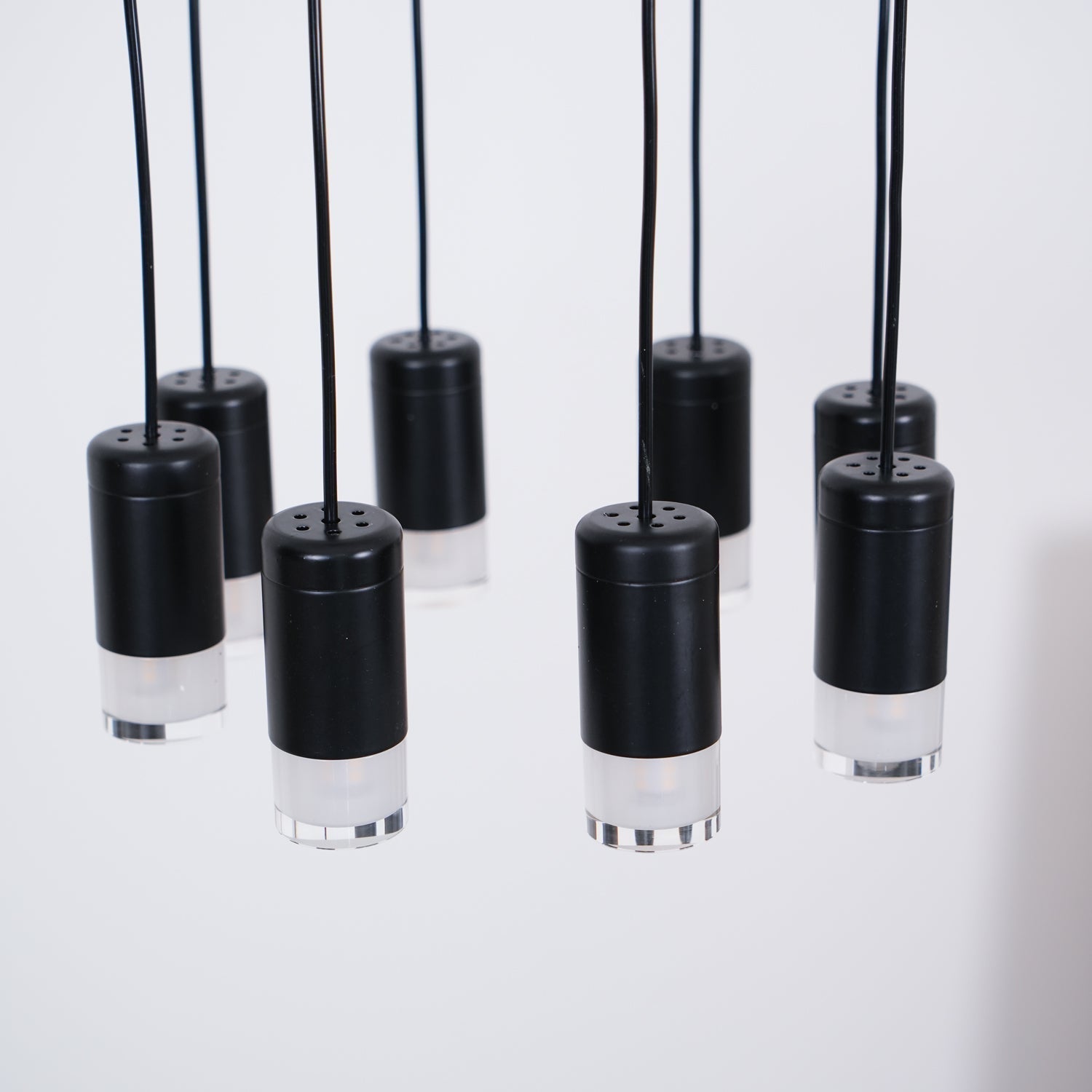 Modern Geometric LED Wire Pendant Lamp Contemporary Black Chandelier Lighting