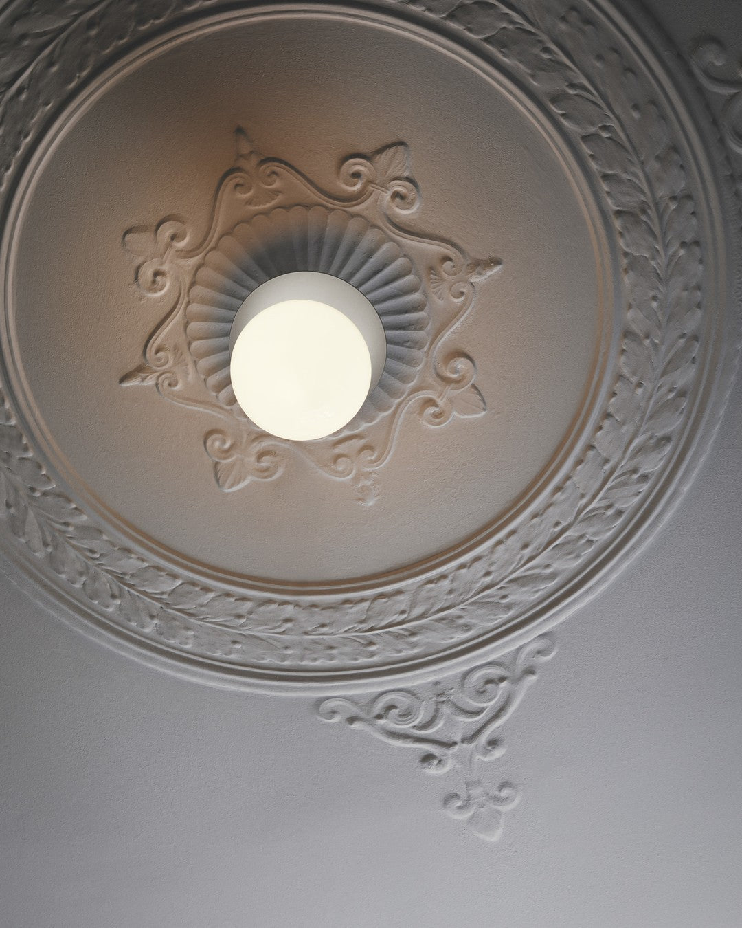 Modern Glass Globe Wall Sconce and Ceiling Lamp with Brass Metal Disc for Elegant Interior Decor