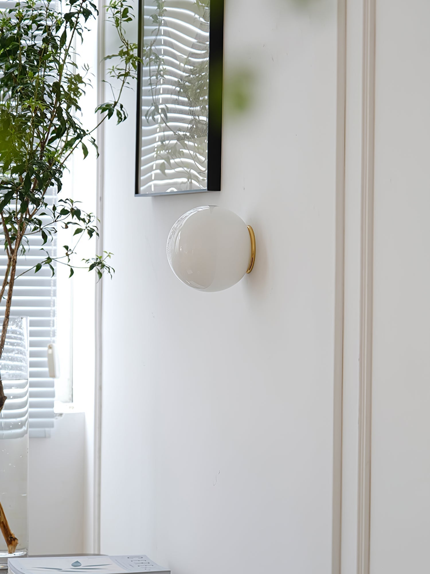 Modern Glass Sphere Wall Sconce Minimalist Globe Wall Light for Bedroom and Hallway
