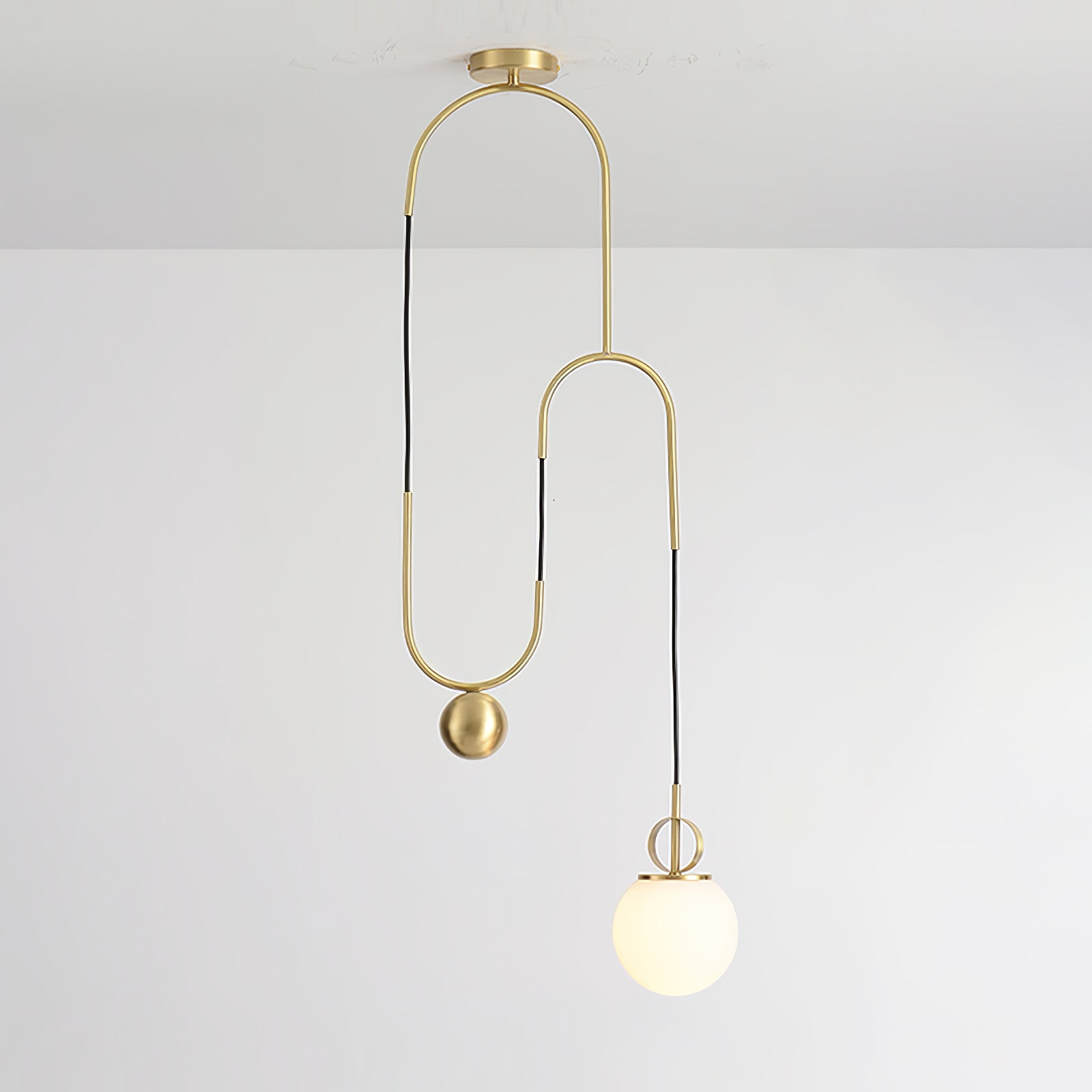 modern-globe-glass-pendant-light-with-adjustable-cable-for-kitchen-and-dining-room