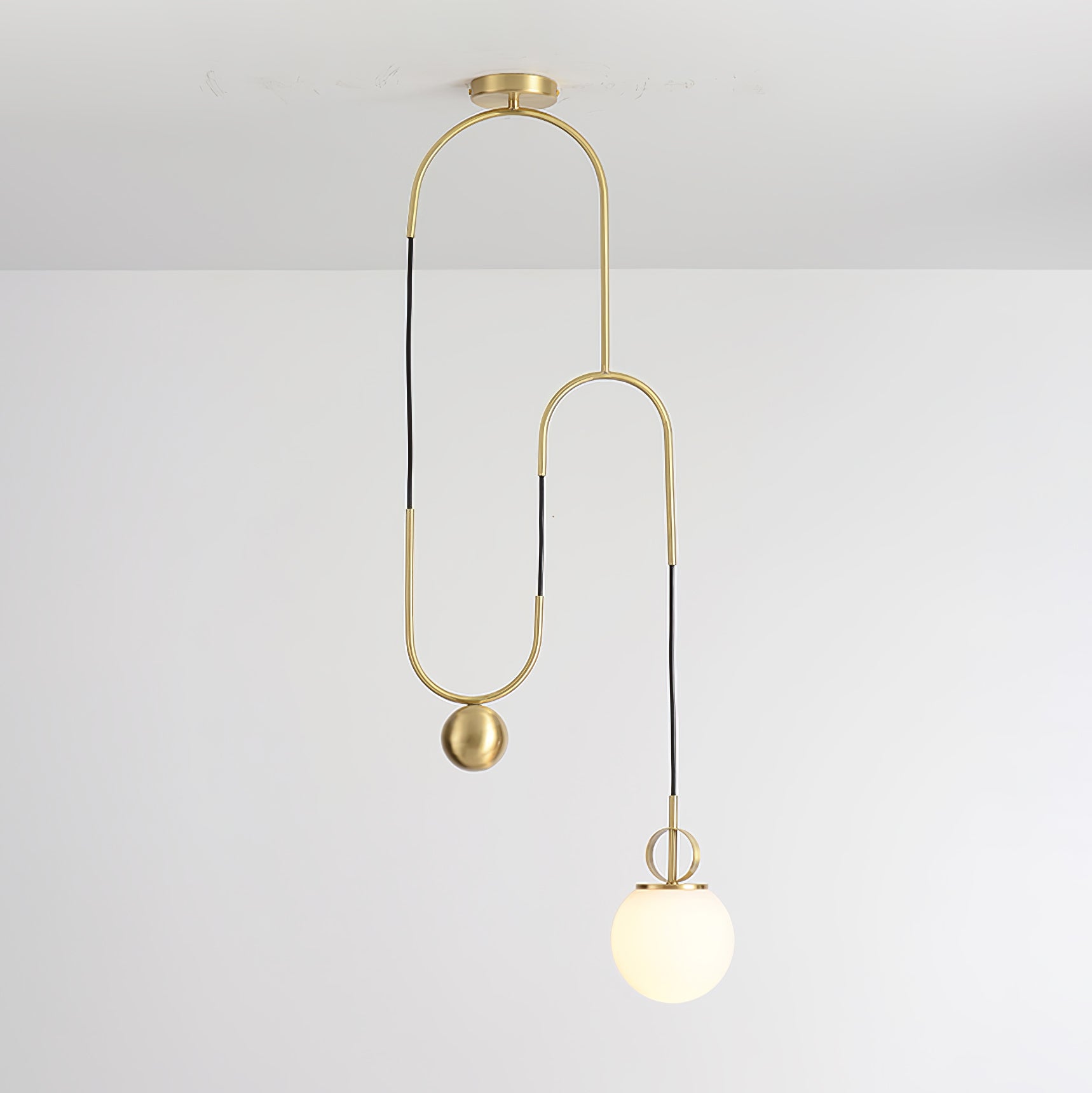 modern-globe-glass-pendant-light-with-adjustable-cable-for-kitchen-and-dining-room