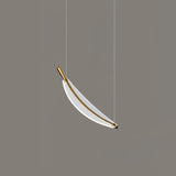 Modern Gold Acrylic Leaf LED Pendant Light Elegant Luxury Chandelier for Dining Room