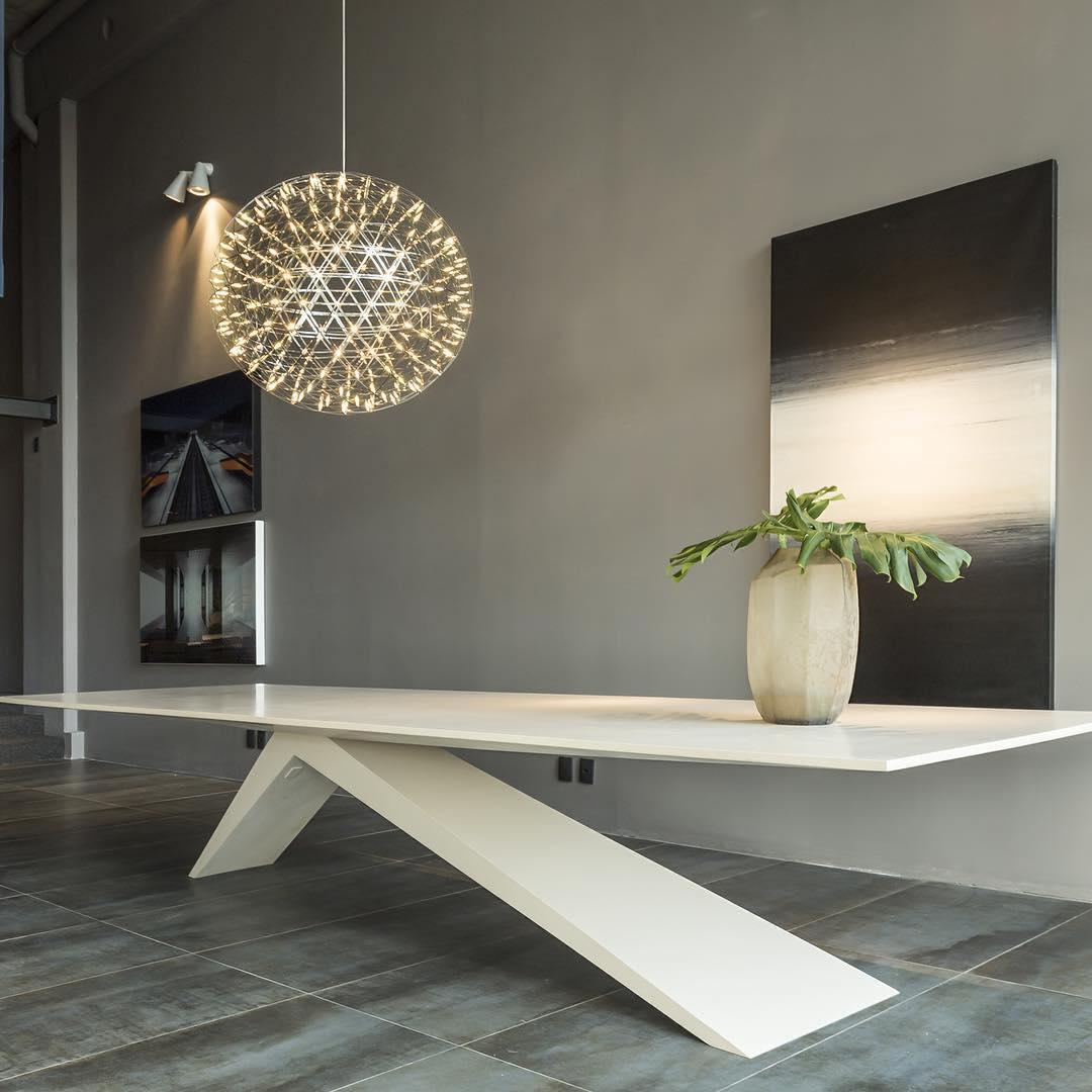 Modern Gold LED Spark Ball Pendant Light Spherical Fireworks Chandelier for Modern Interiors