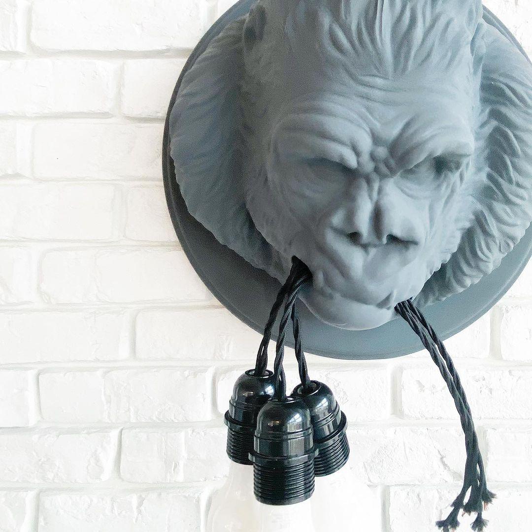 Modern Gorilla Head Wall Sconce Resin Animal Sculpture Three Light Fixture for Indoor Use