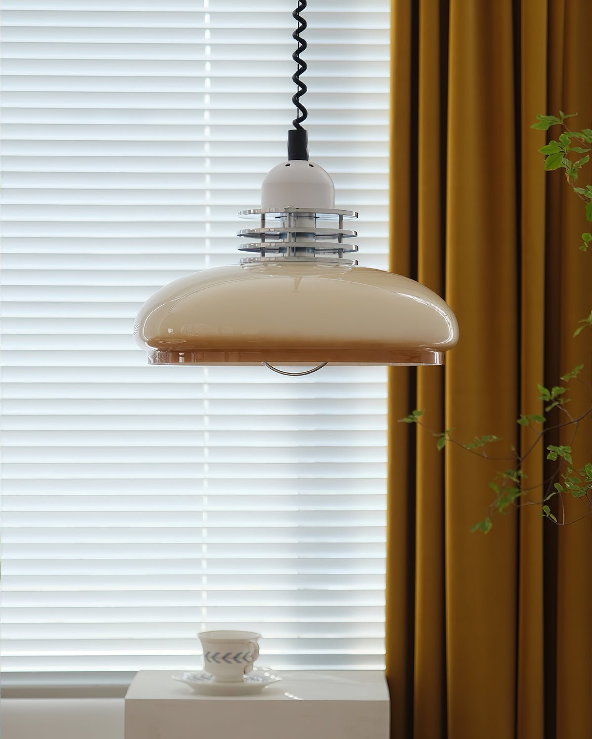 Modern Gradient Glass Droplight Pendant Lamp for Contemporary Interior Home Lighting