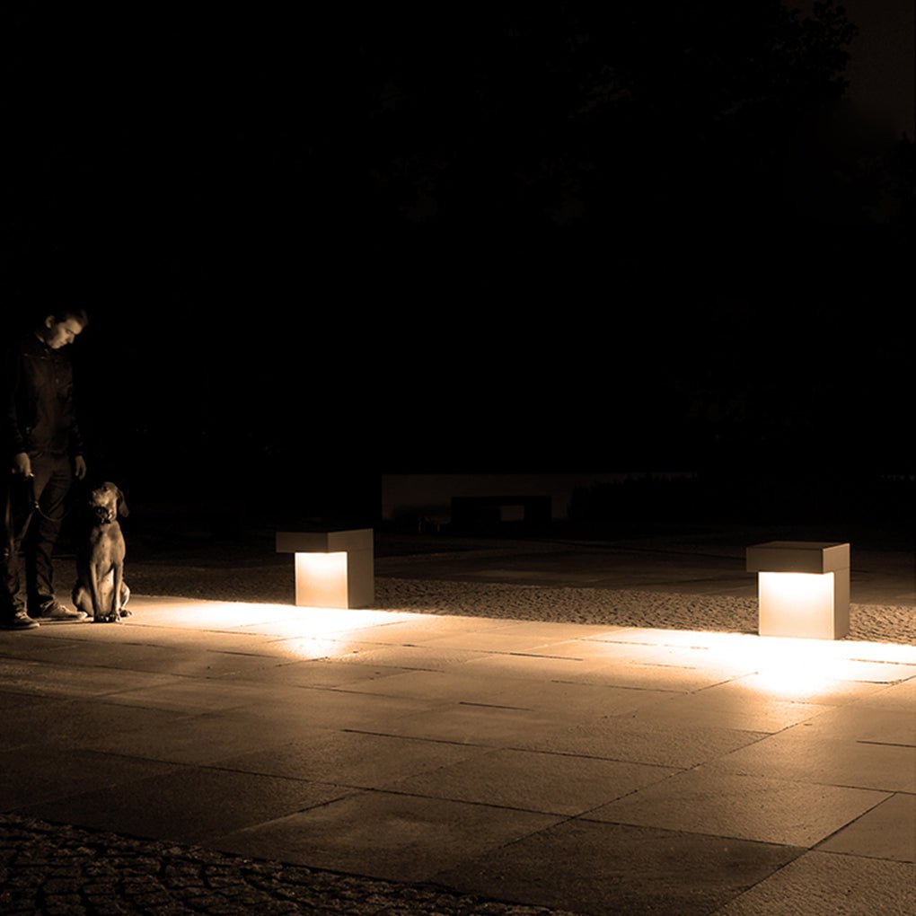 Modern Gray LED Outdoor Path Light Waterproof Landscape Garden Bollard Post Lamp for Yard