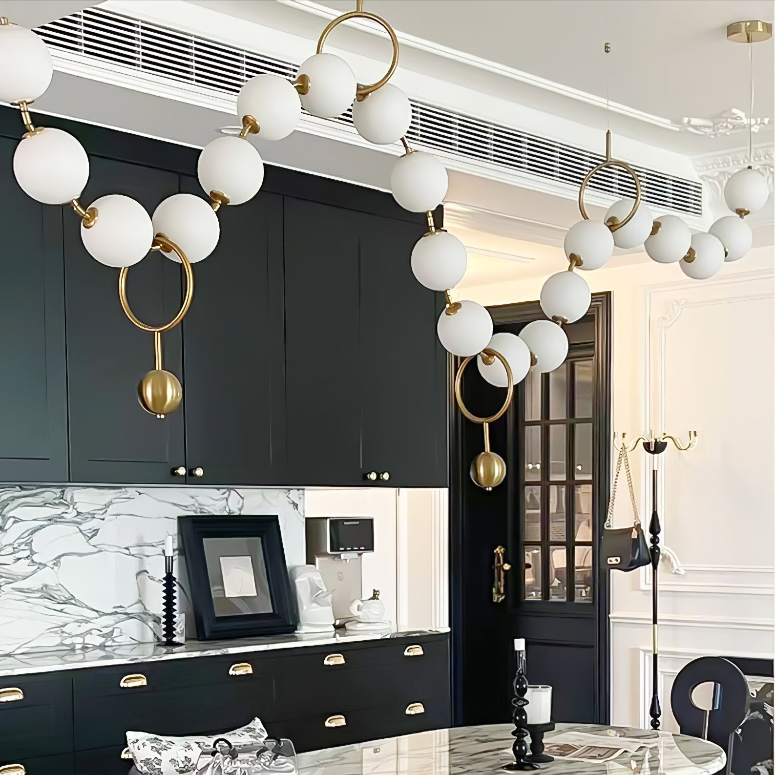 modern-hand-blown-glass-globe-necklace-led-pendant-light-for-living-dining-room