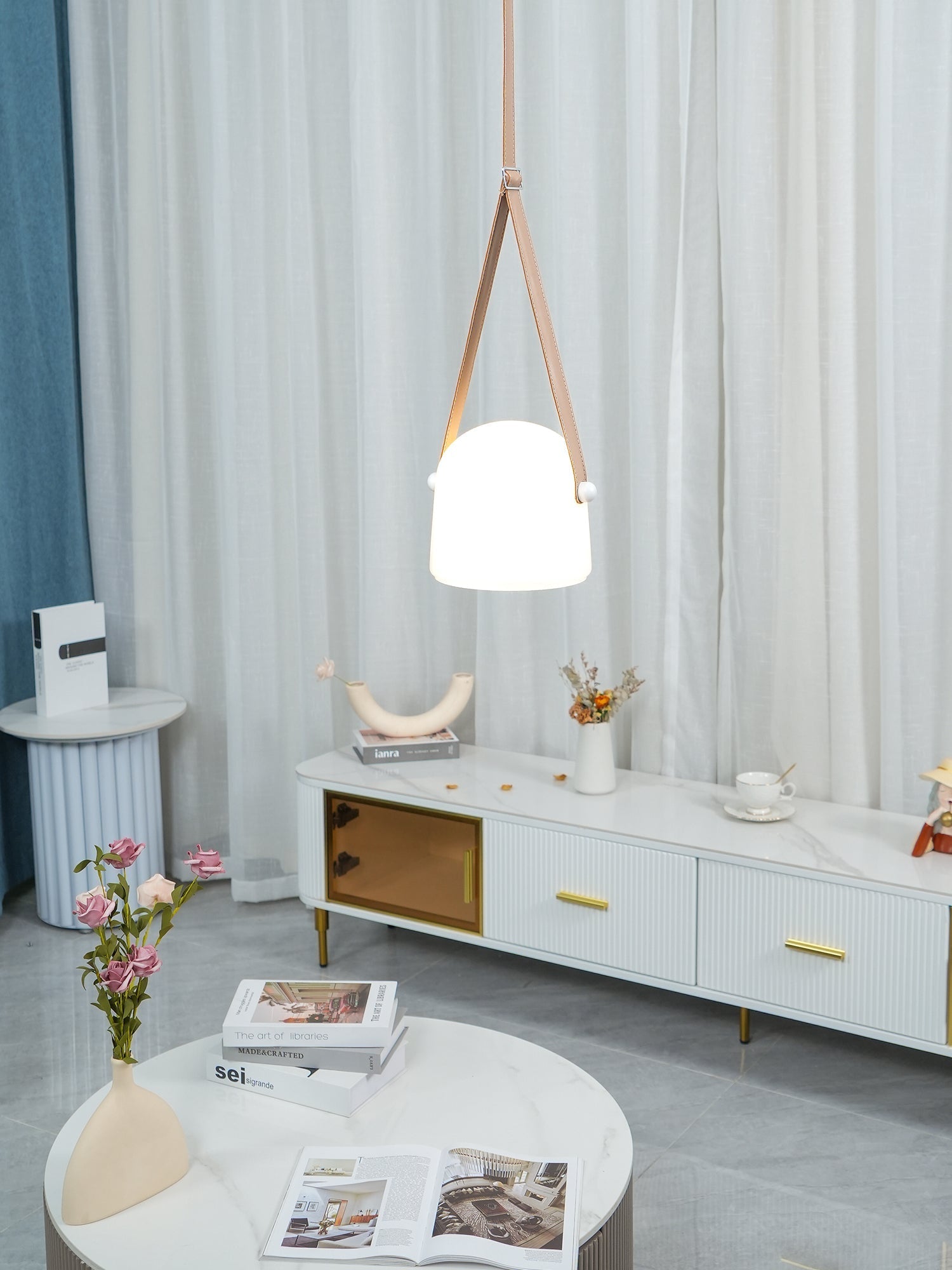modern-handblown-glass-led-pendant-light-with-tubular-integrated-light-source