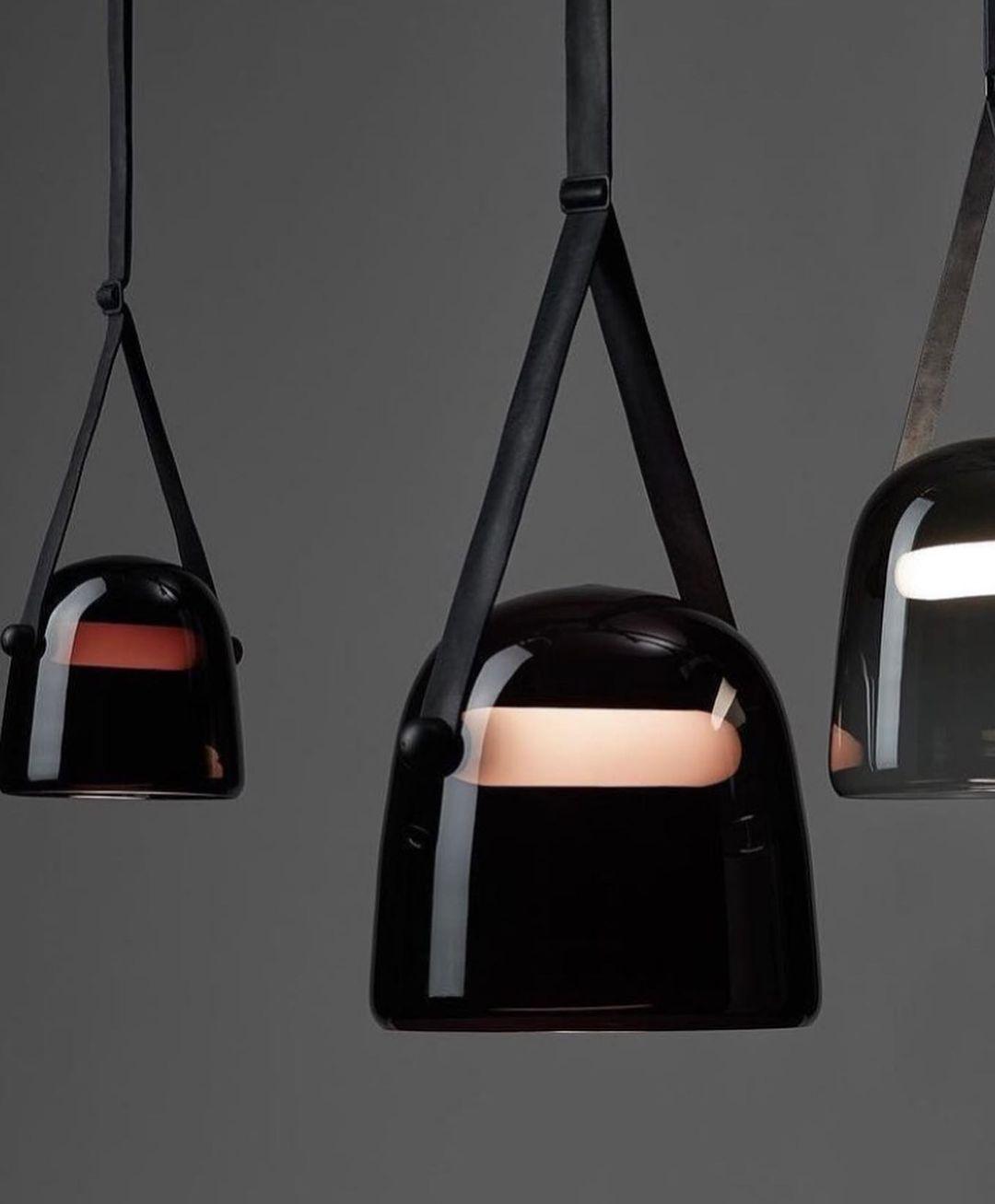 modern-handblown-glass-led-pendant-light-with-tubular-integrated-light-source