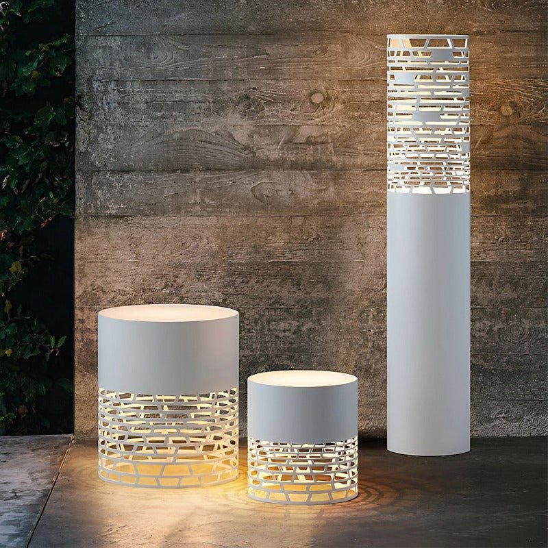 Modern Hollow Design Outdoor Post Light Waterproof Stainless Steel Garden Pedestal Lamp