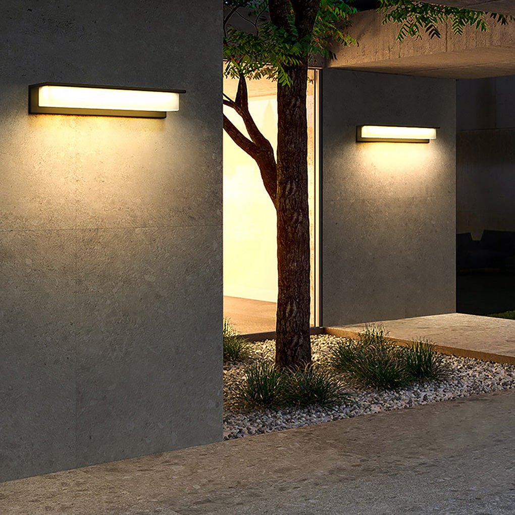 Modern IP54 Waterproof Linear LED Outdoor Wall Sconce Stainless Steel Lighting for Garden Villa