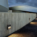 Modern IP65 Waterproof LED Outdoor Step Lights for Garden Path and Villa Wall Lighting