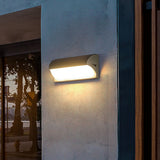 Modern IP65 Waterproof LED Outdoor Wall Light for Porch Balcony and Villa Courtyard