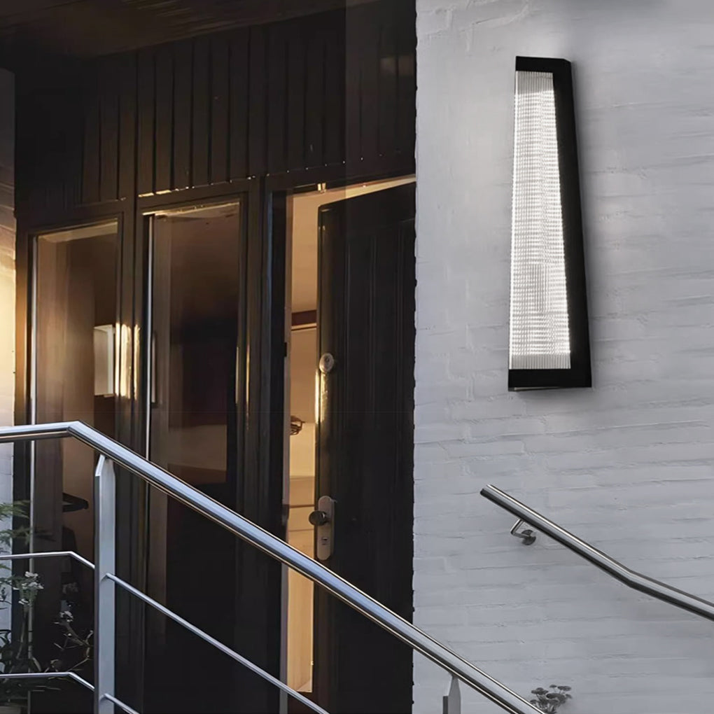 Modern IP65 Waterproof LED Outdoor Wall Sconce Black Stainless Steel Striped Acrylic Porch Light
