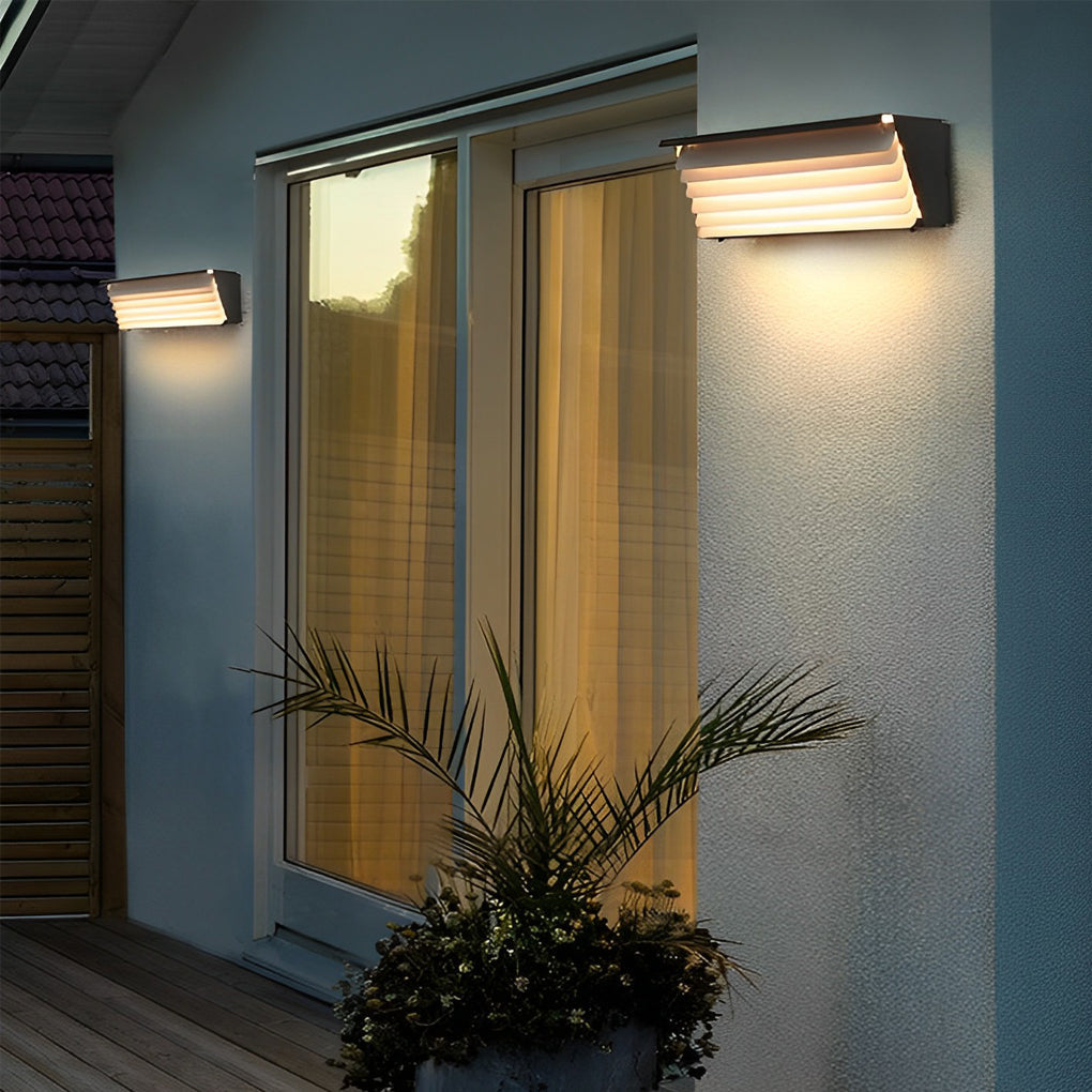 Modern IP65 Waterproof LED Outdoor Wall Sconce Stainless Steel Garden Lamp