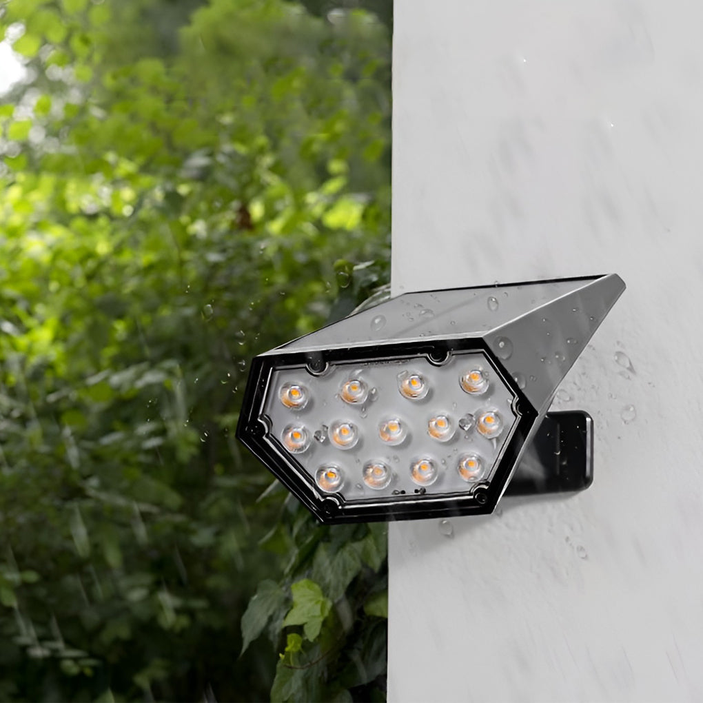 Modern IP68 Waterproof Solar Powered Landscape Spotlight with Adjustable Head and Dual Light Modes