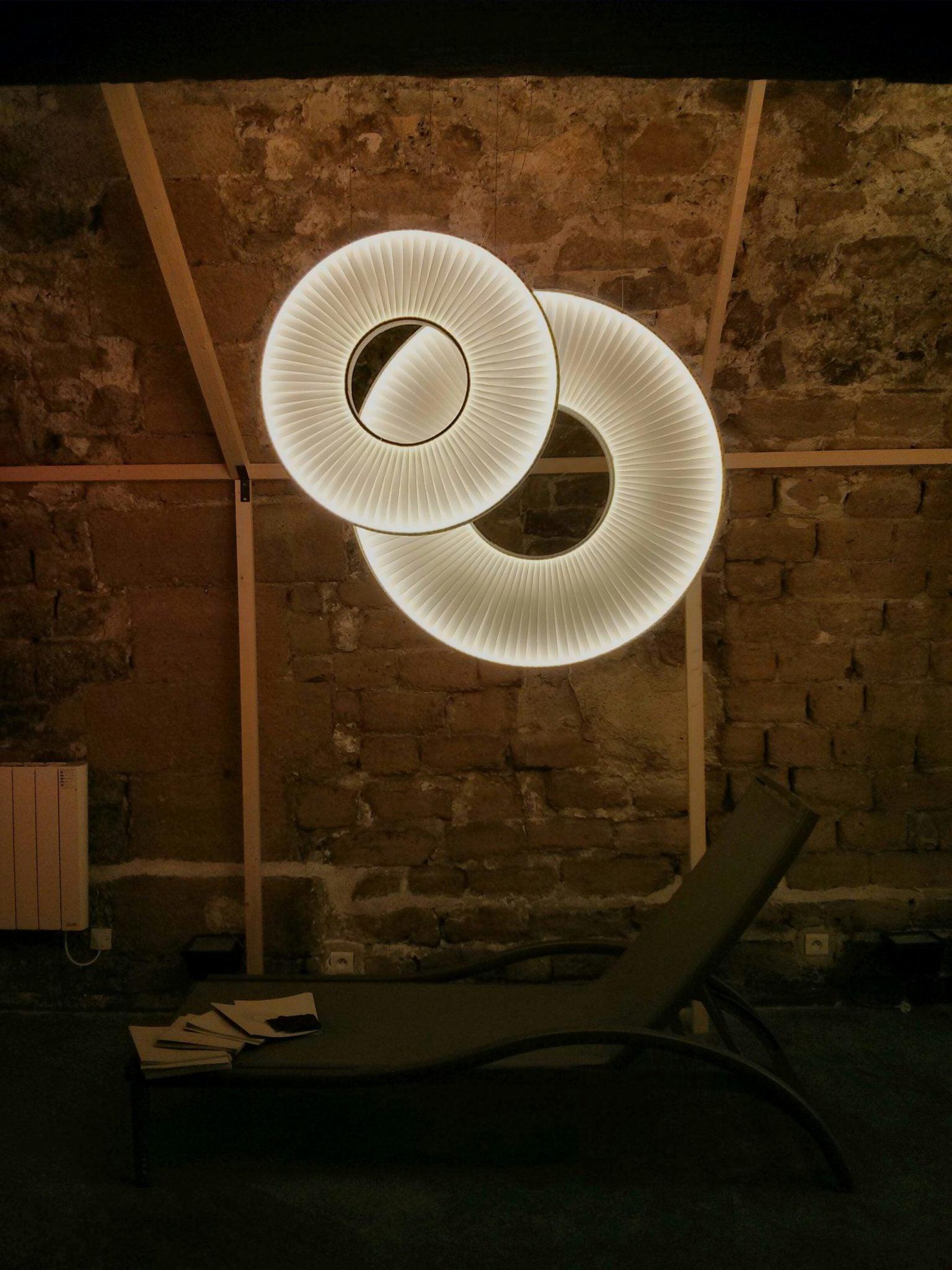Modern Iris LED Pendant Light with White Fabric Shade and Adjustable Cable for Indoor Lighting