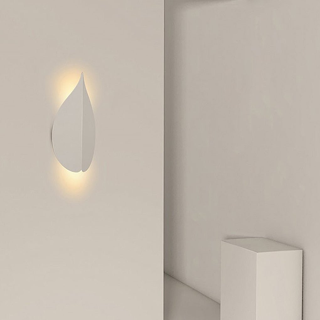 Modern Leaf Shaped LED Wall Sconce Minimalist Acrylic Iron Light for Living Room Bedroom