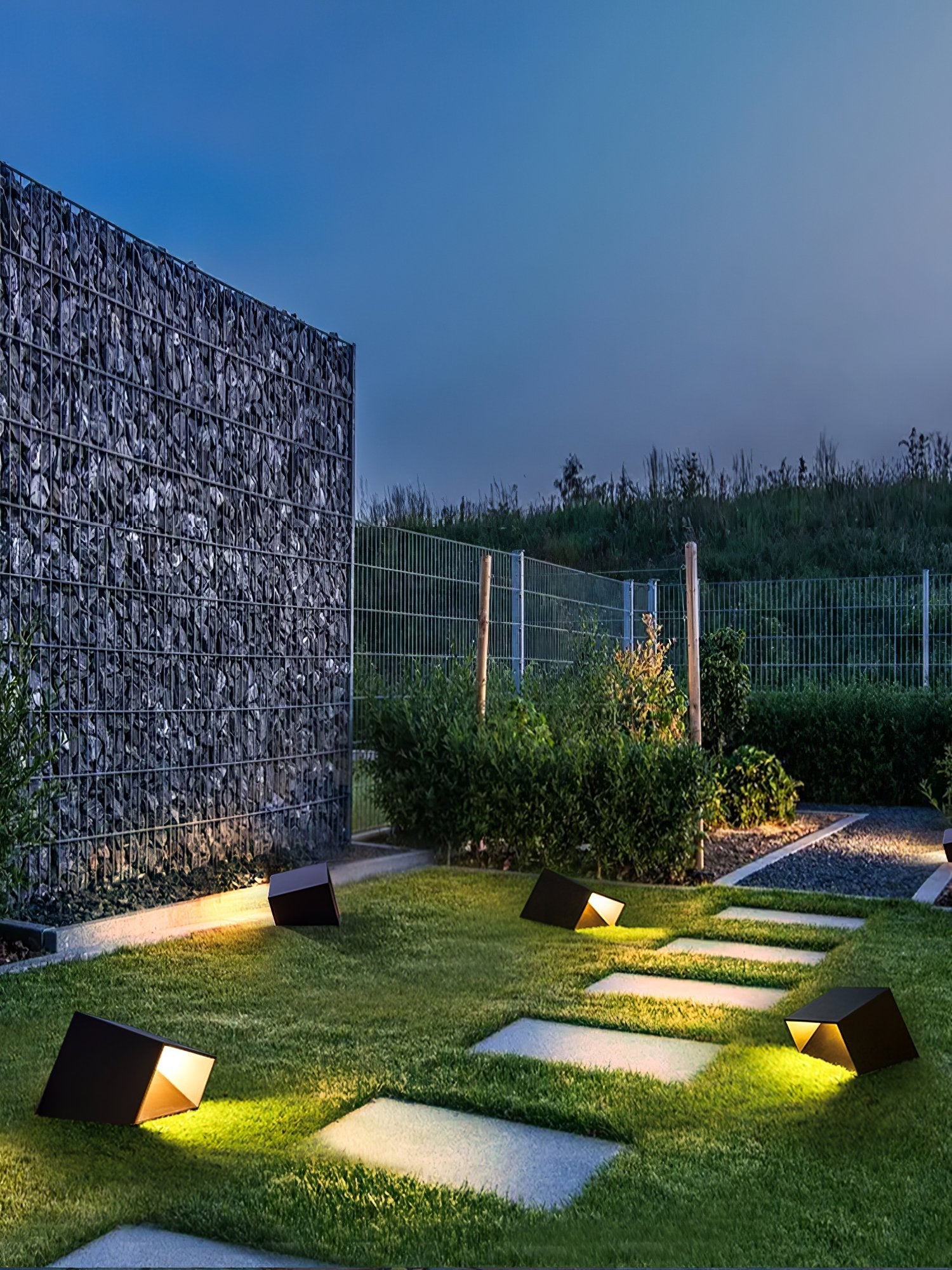modern-led-cube-garden-light-waterproof-outdoor-pathway-lamp-for-villa-landscapes