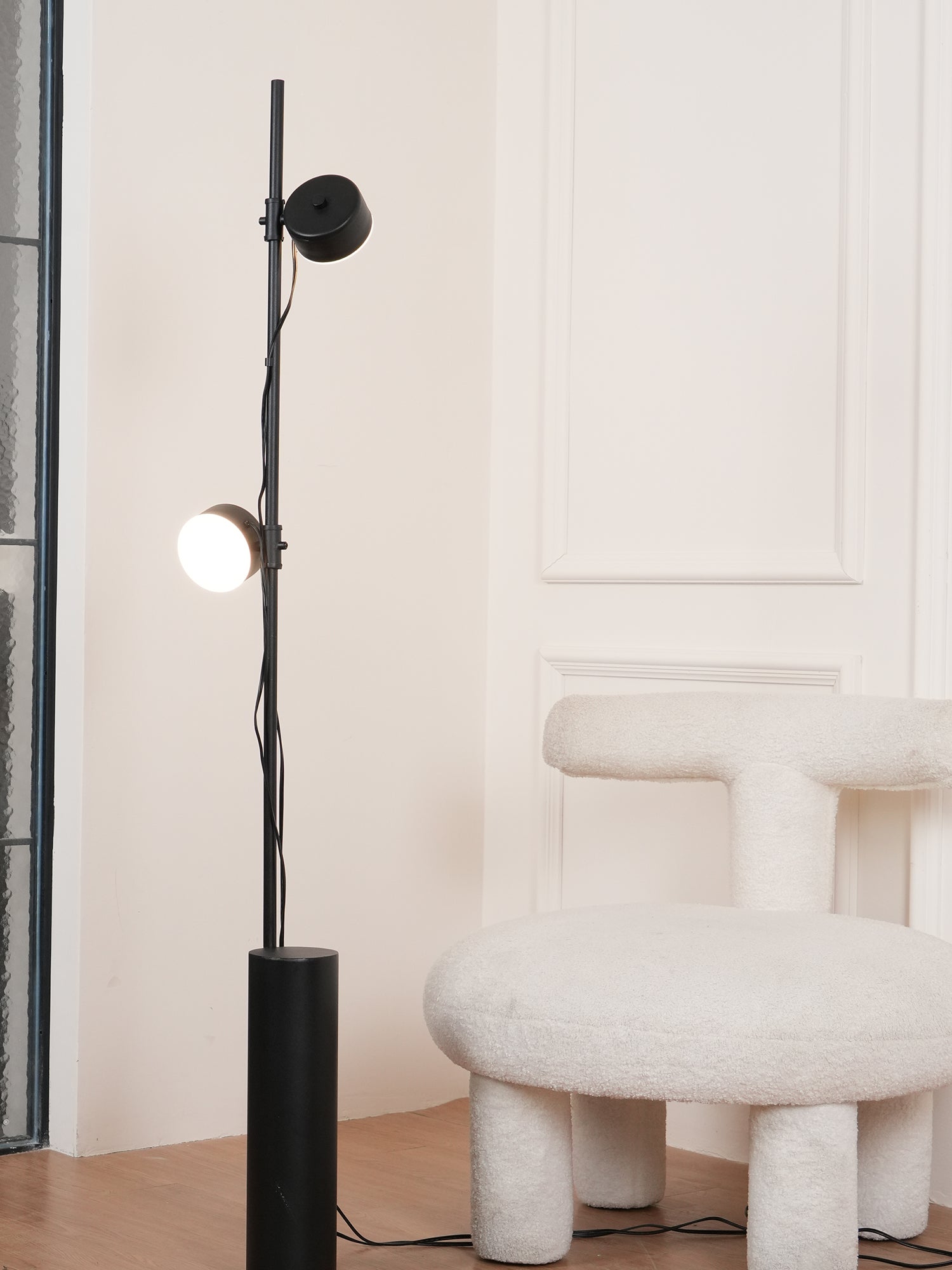 modern-led-magnetic-modular-floor-lamp-with-adjustable-lighting-units-for-artful-decor