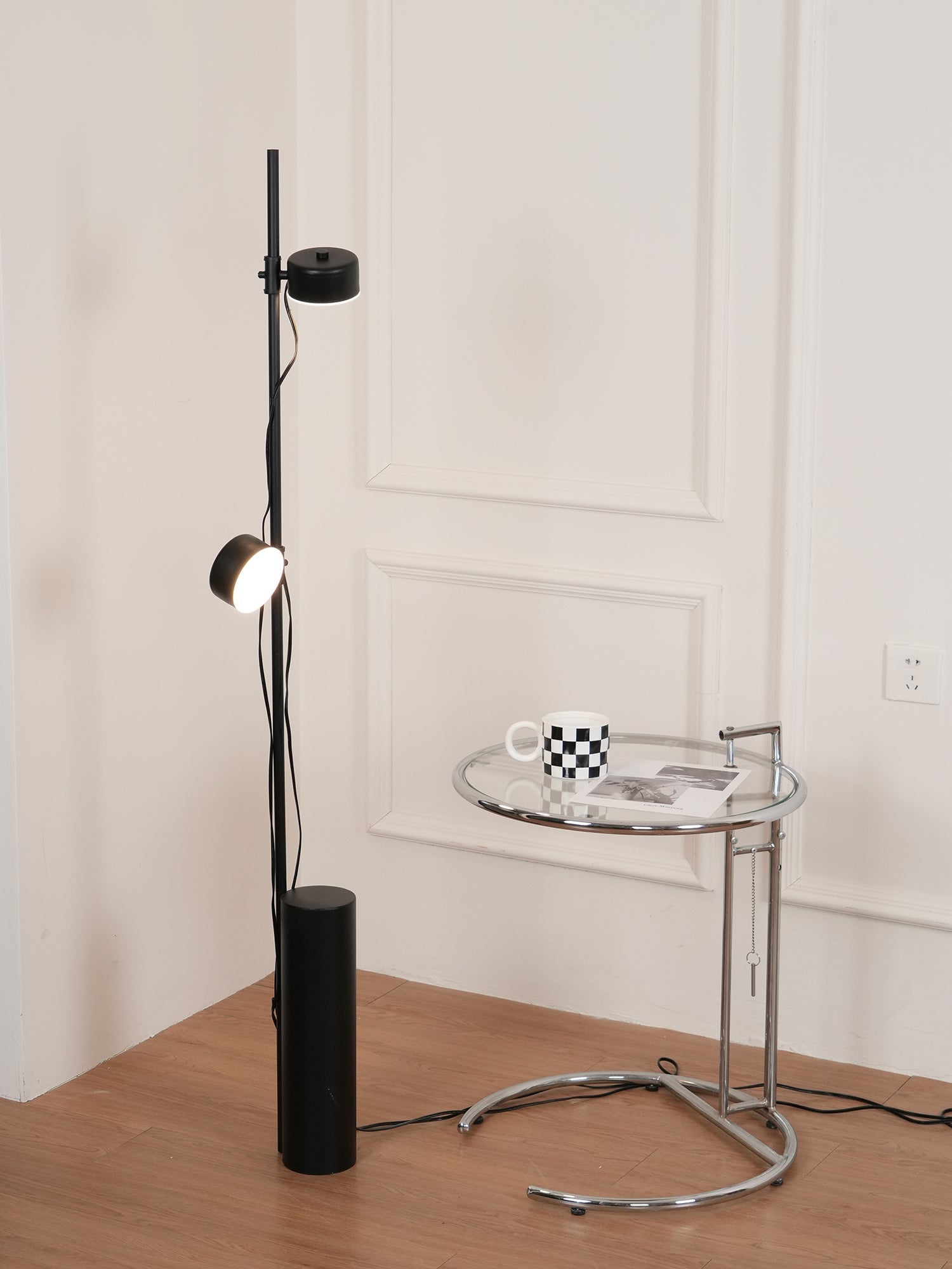 modern-led-magnetic-modular-floor-lamp-with-adjustable-lighting-units-for-artful-decor